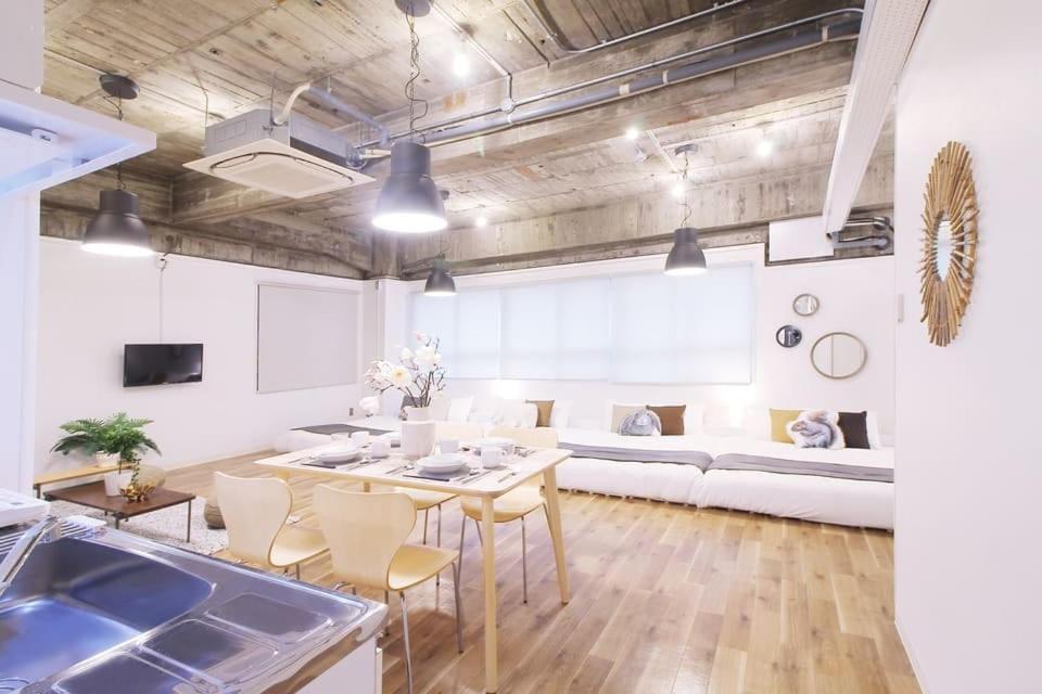 Bhotel Nikke - 1br For 10ppl Near Hondori Shopping อพาร์ทเม้น ฮิโรชิม่า
